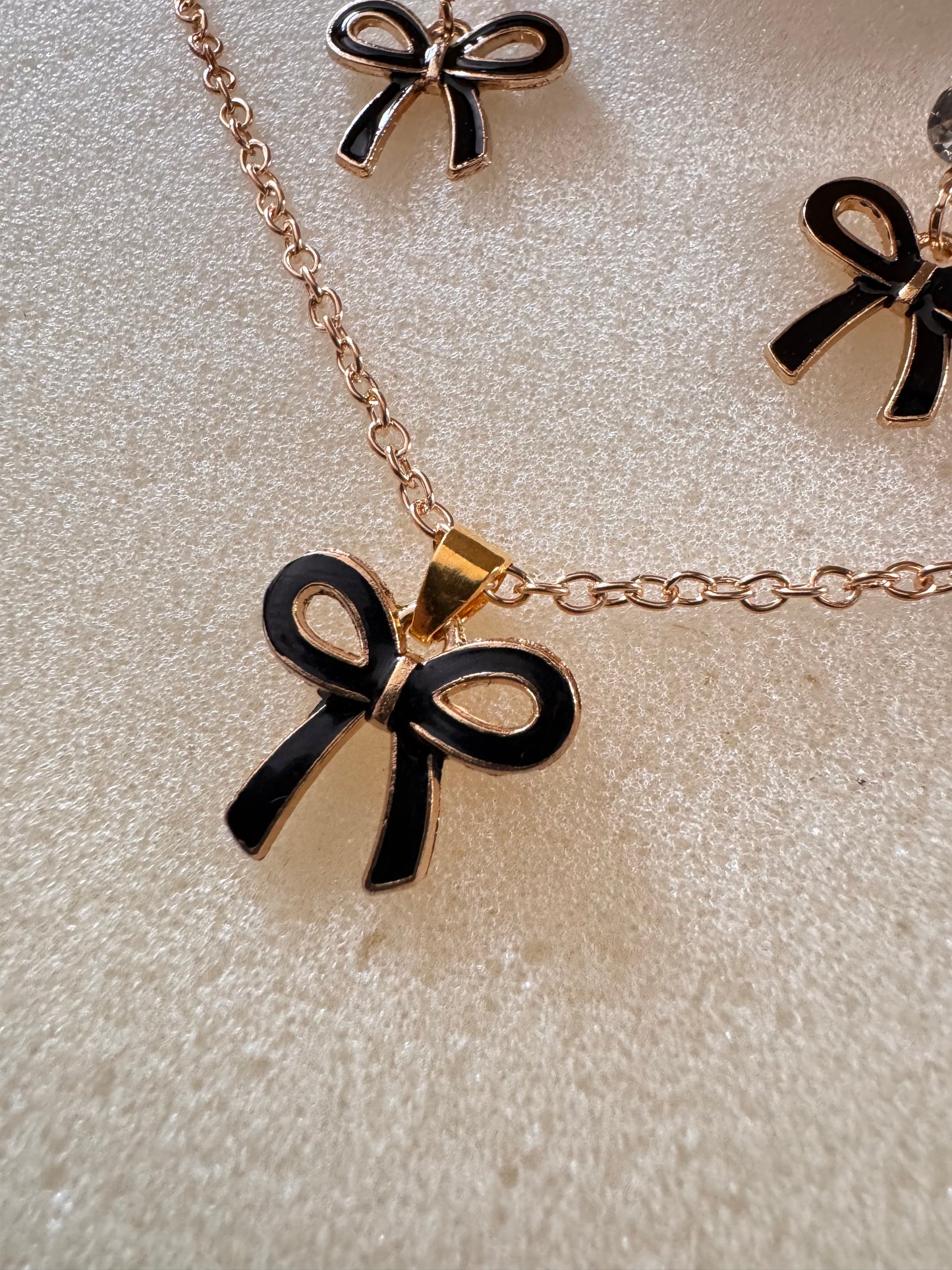 Onyx Bow Set