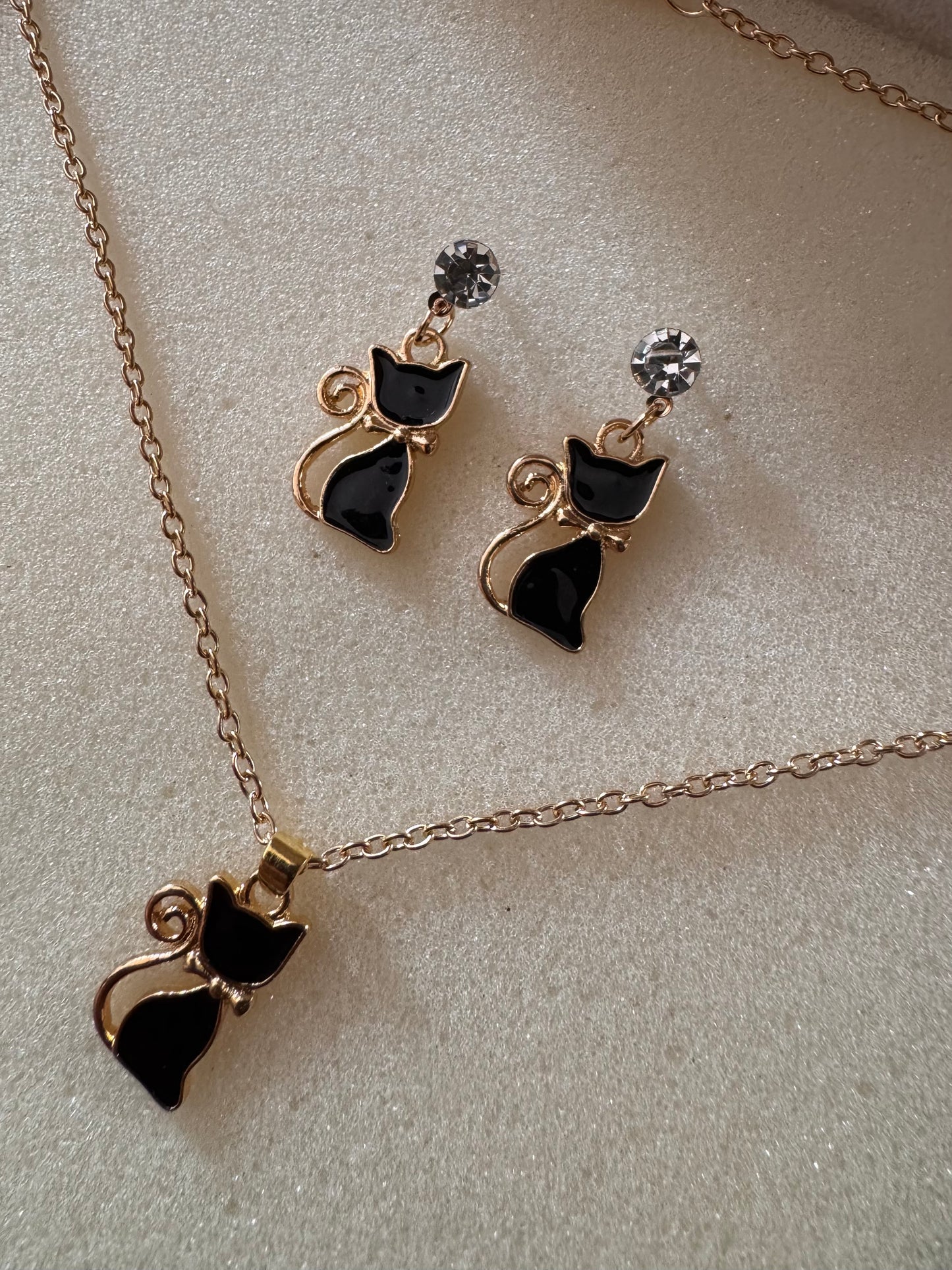 Midnight Whiskers Set