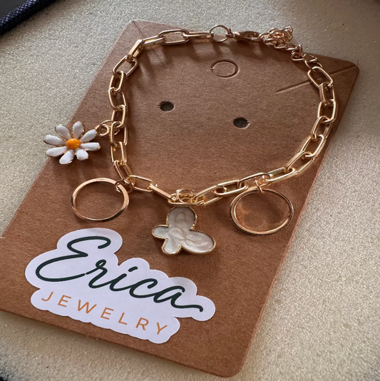 Elegant, dainty and minimal bracelet perfect for everyday wear. Handcrafted gold and silver jewelry from Erica Jewelry India collection.