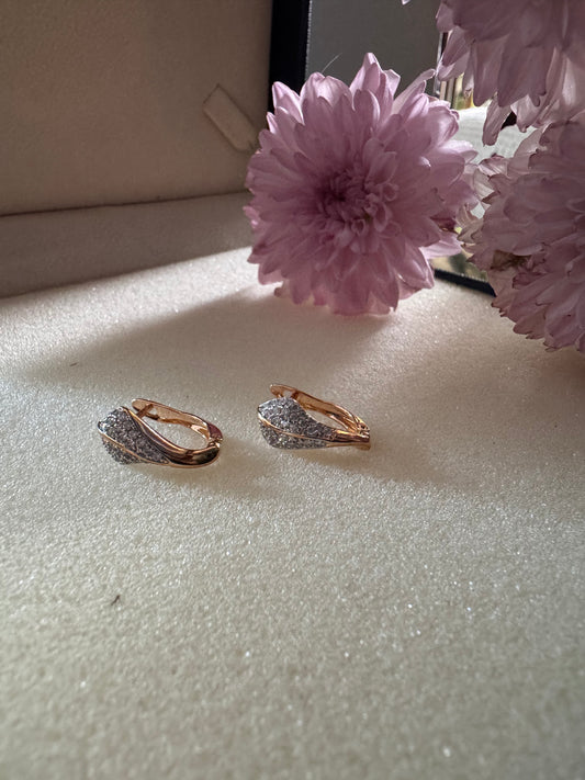 Lustre Leaf Hoops